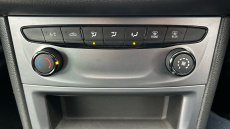 Vauxhall Astra 1.0T ecoTEC Design 5dr Petrol Hatchback